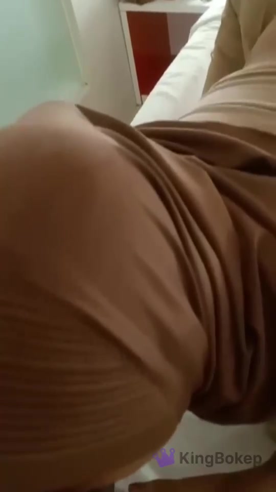 Video Binor Jilbab Dimainin Sampai Muncrat Squirt KingBokep