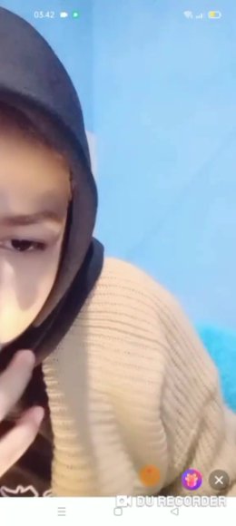 jilbab hitam pramuka bocil abg 18yo sange pamer toket dan colmek (3) - DoodStream