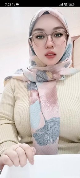 Bigo Live Jilbob Hot Bikin Pengen(720P_HD)