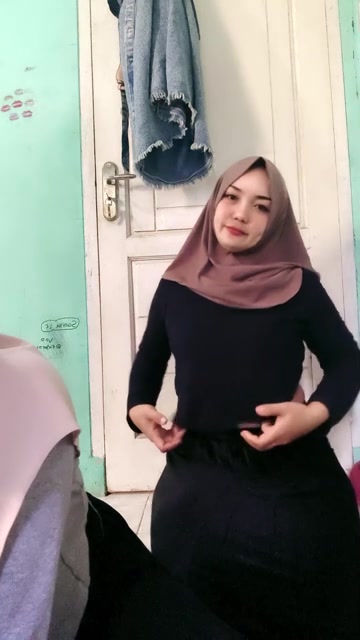 Ayu Jilbab Tobrut 5