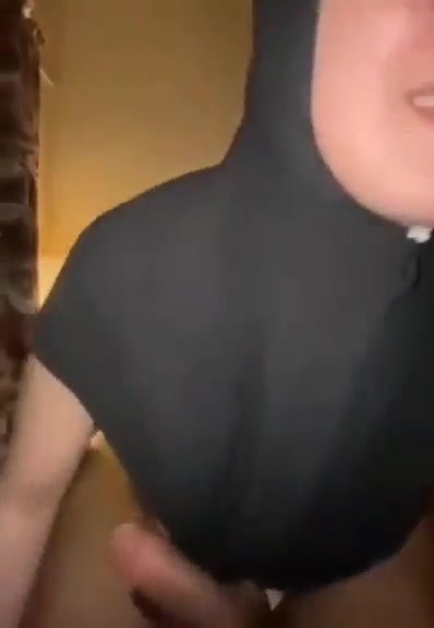 ngentot_memek_sempit_kontol_gede_jilbab_360p