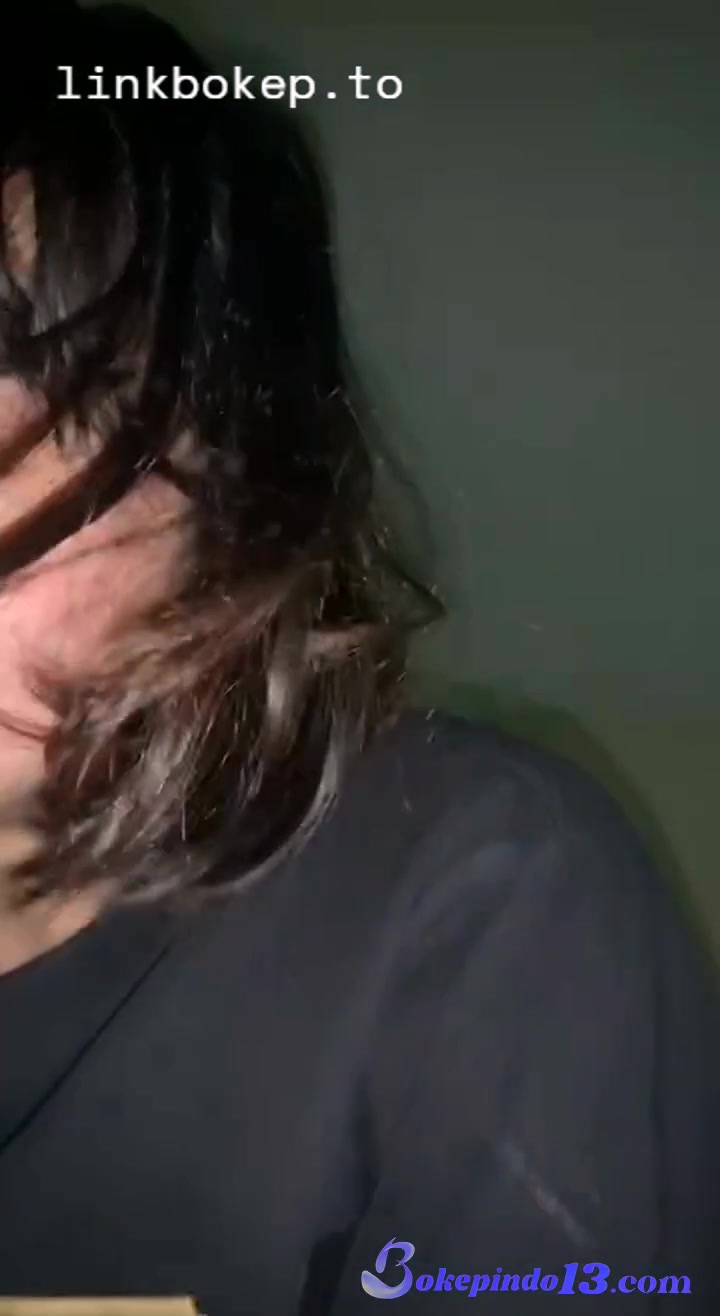 Ceweknya gak kuat di entot sampe gemetar