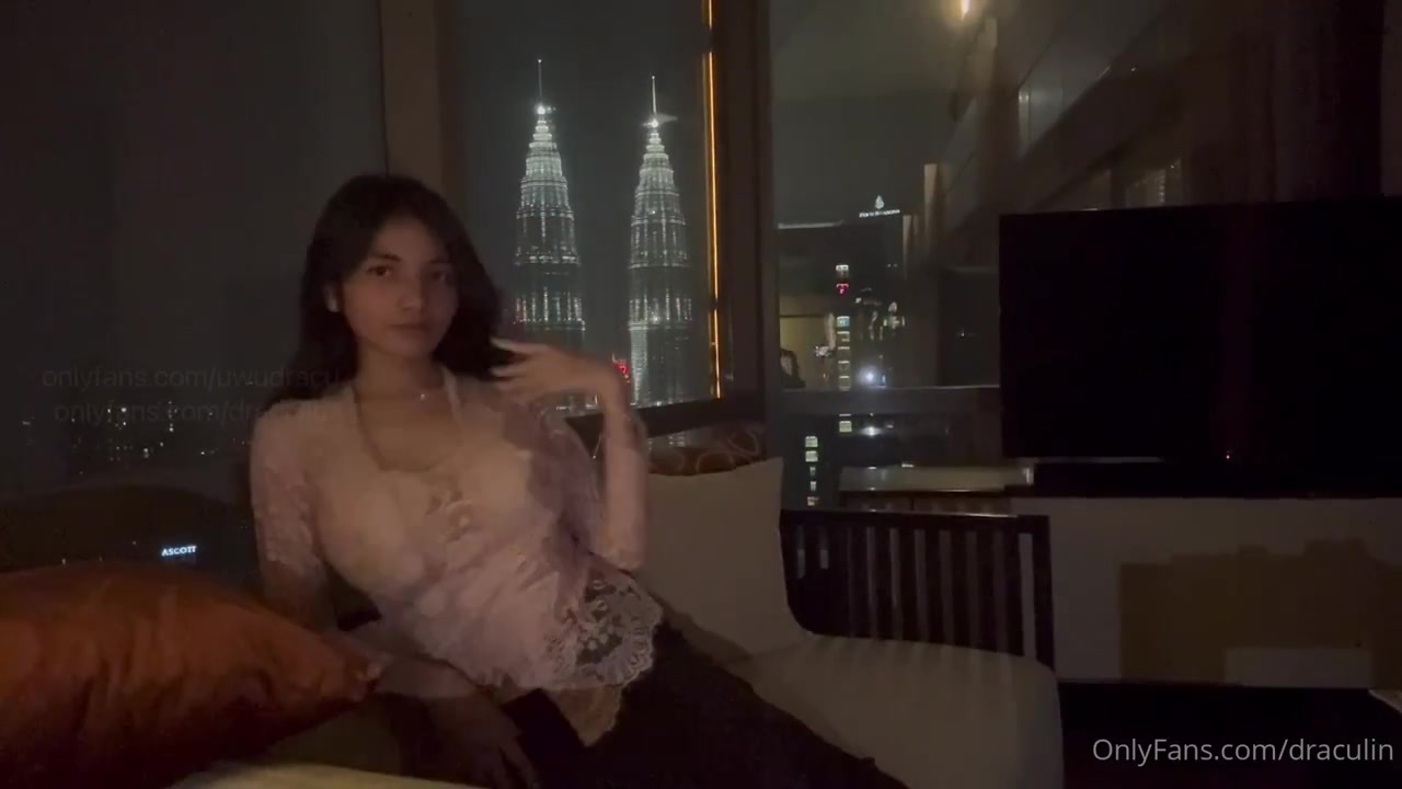 Draculin Kebaya Putih Onlyfans