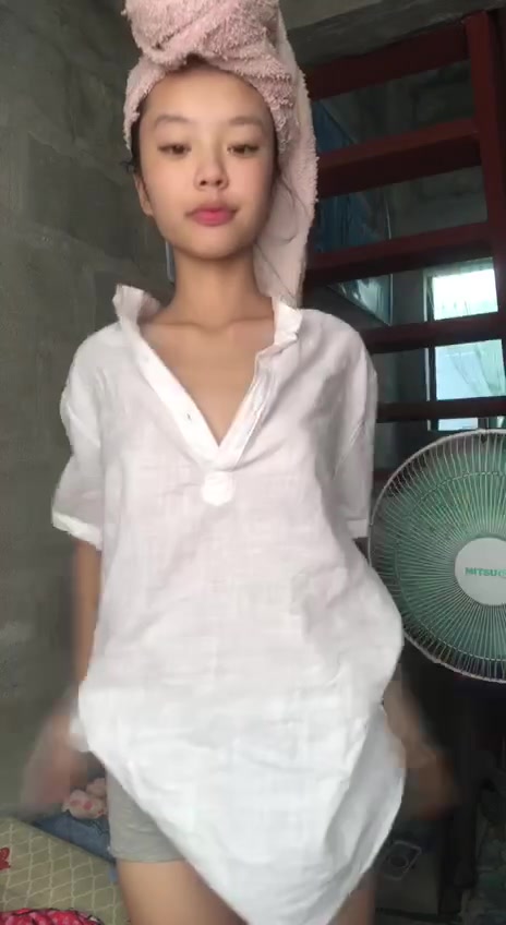 Kelakuan Abege Ketika Rumah Sepi 5