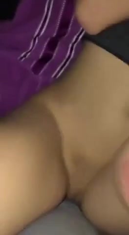 abg esemaa kesakitan banget sampe nangis - PoopHD