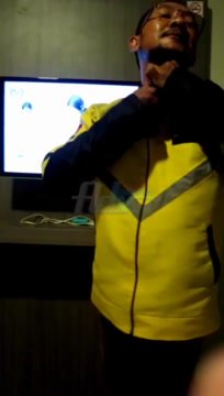 Ojol Memberi Pelayanan Terbaiknya - Dibokepindo