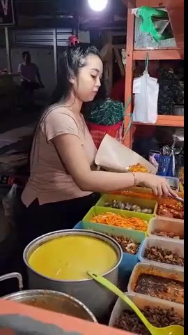 Viral penjual nasi kuning (480)